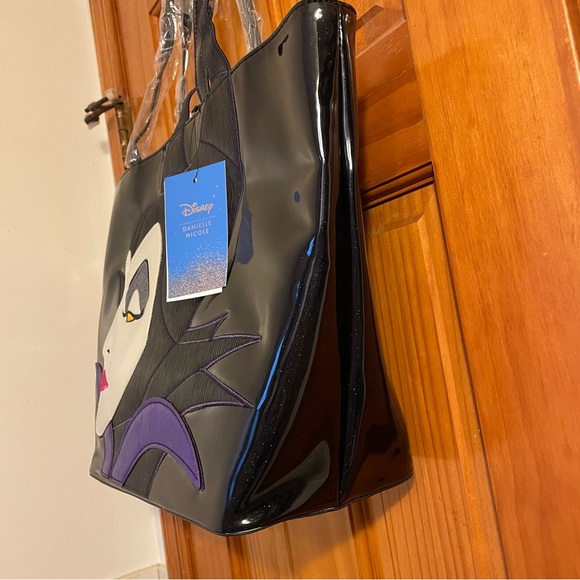 NWT DISNEY x DANIELLE NICOLE MALEFICENT TOTE BAG Purse Carryall Sleeping Beauty - Picture 6 of 16